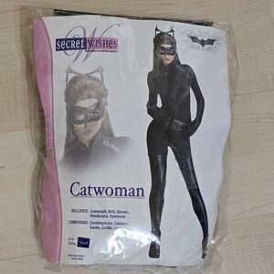 NWT Catwoman Costume Size: Small